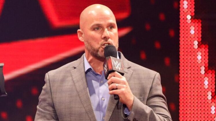 Adam Pearce pode criar sua própria facção na WWE