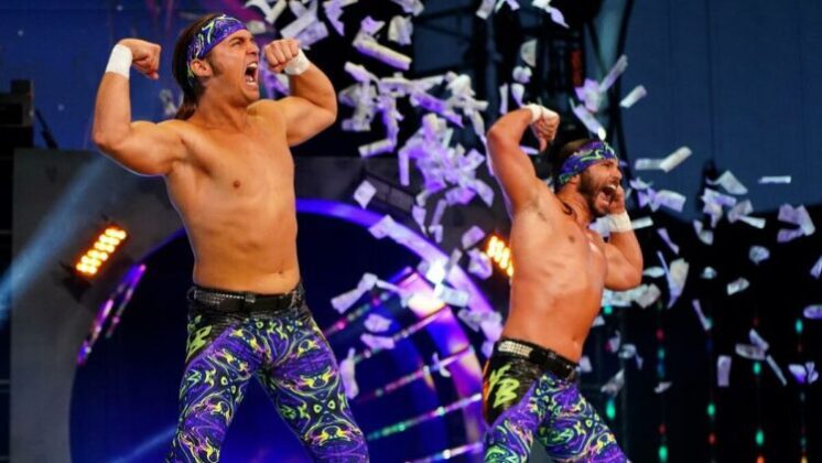 Young Bucks renovam com a AEW