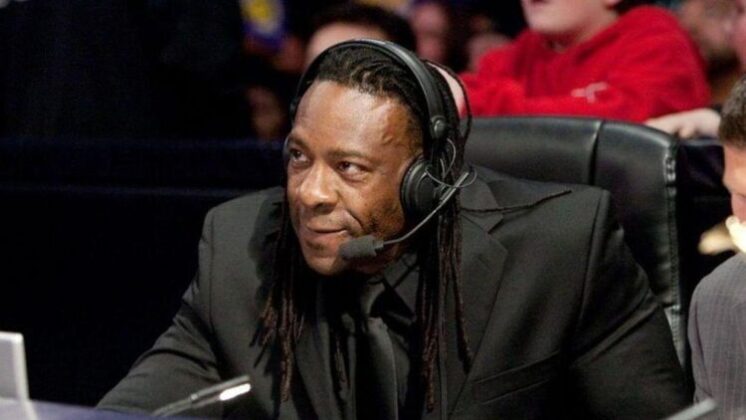 Booker T anuncia seu retorno aos ringues