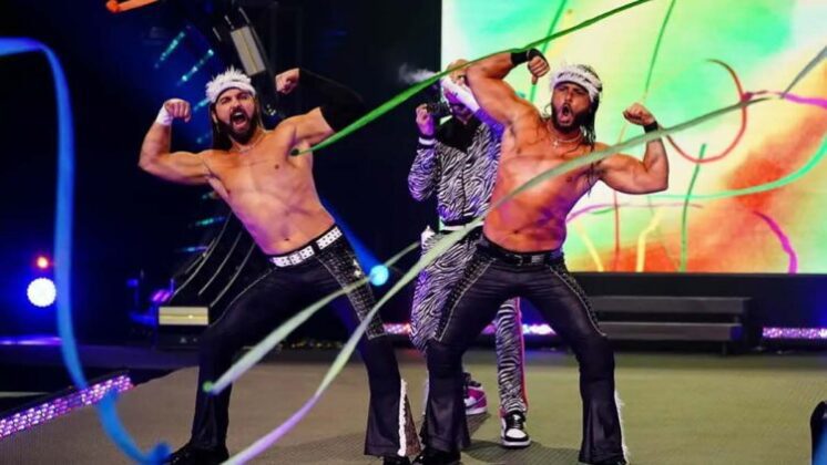 Young Bucks retornam durante o ROH Supercard of Honor 2022