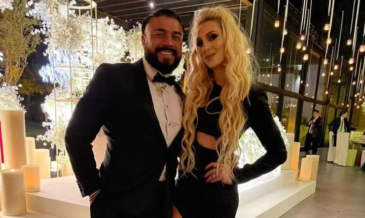 Imagem: Charlotte Flair e Andrade El Idolo se casam