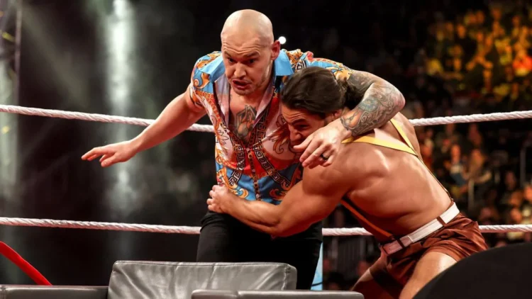 WWE anuncia nova estipulação para combate final de Madcap Moss e Happy Corbin