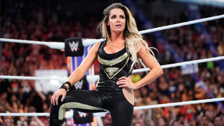Situação de Trish Stratus segue indefinida na WWE
