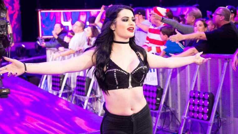 Thunder Rosa sobre possível ida de Paige para a AEW: “Todos se beneficiariam com isso”