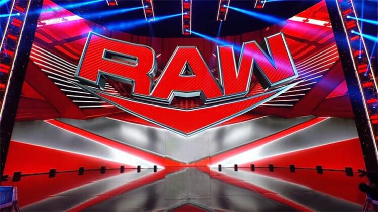 WWE removeu combate do RAW de última hora