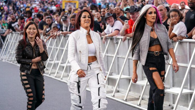 Trio liderado por Bayley confronta Bianca Belair no WWE SummerSlam