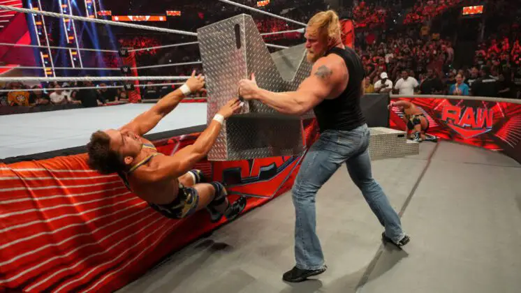 WWE RAW tem aumento na média de audiência