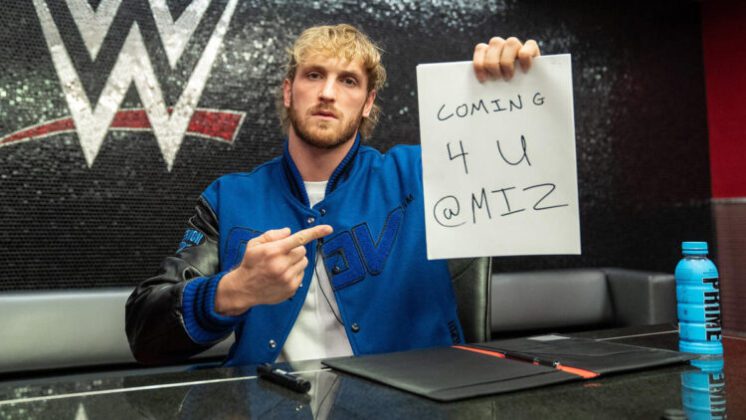 Revelado o nome do talk-show que será apresentado por Logan Paul no WWE RAW