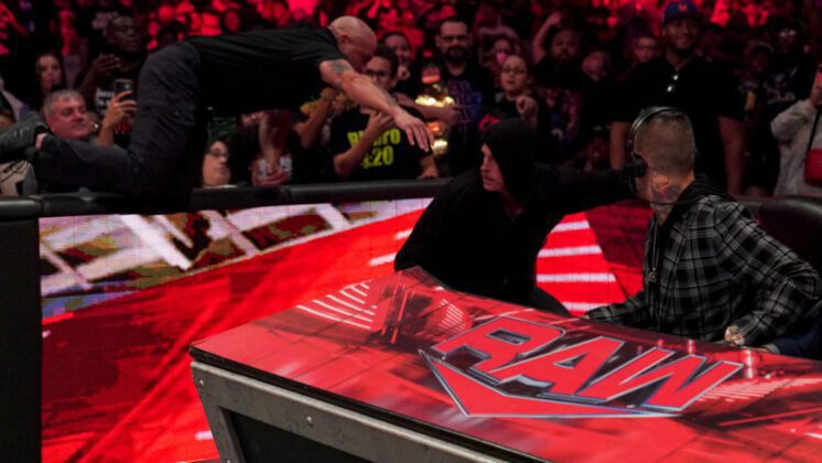 Dexter Lumis tenta invadir luta de AJ Styles novamente no WWE RAW
