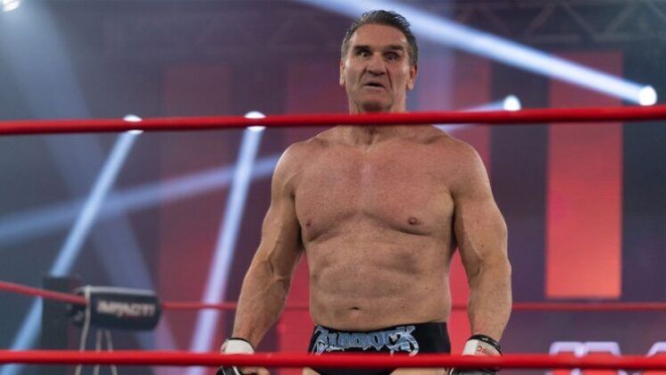 Ken Shamrock: “Eu absolutamente pertenço ao Hall da Fama da WWE, mas a decisão está fora do meu controle”