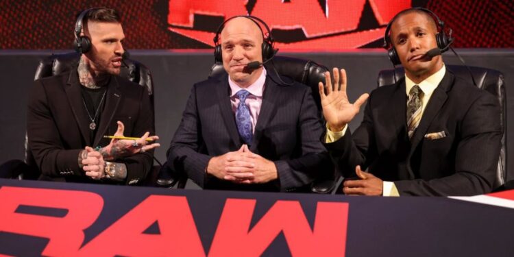 Jimmy Smith anuncia sua saída da WWE após mudanças nas equipes de transmissão
