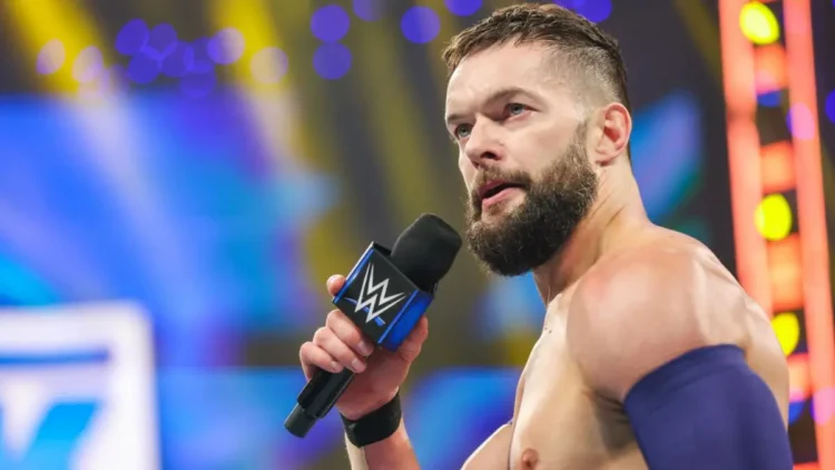 Finn Balor comenta sobre ser capaz de mostrar seu outro lado hoje em dia