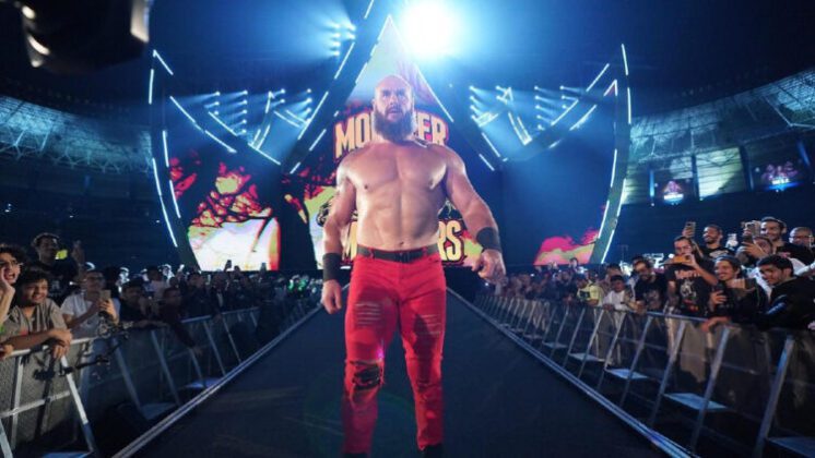 Braun Strowman possivelmente sendo mal visto nos bastidores da WWE