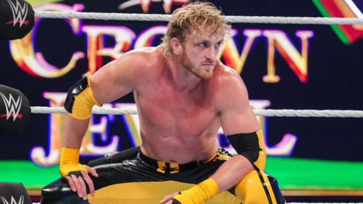 Logan Paul diz que não ficou nervoso ao enfrentar Roman Reigns no WWE Crown Jewel