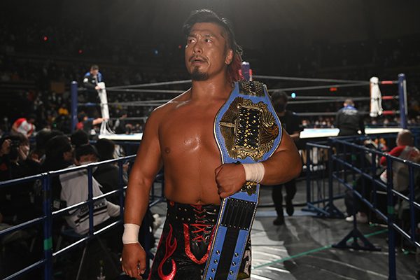 Shingo Takagi conquista o NJPW King of Pro-Wrestling Championship