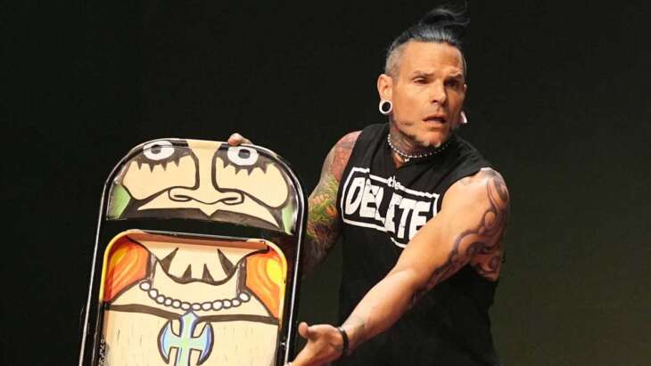 AEW coloca a venda novo merchandising de Jeff Hardy