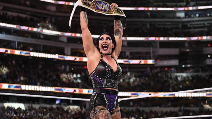 Revelada a primeira oponente de Rhea Ripley pelo SmackDown Women’s Championship