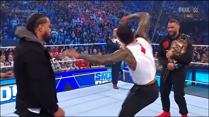 The Usos destroem Roman Reigns e Solo Sikoa no Friday Night SmackDown