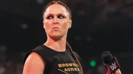 Ronda Rousey detona WWE e Vince McMahon em seu novo livro: "sexistas"