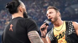 Roman Reigns envia última mensagem a LA Knight antes do cara a cara entre ambos no Friday Night SmackDown