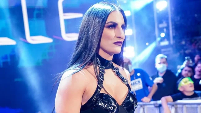 Sonya Deville vai retornar a WWE em breve