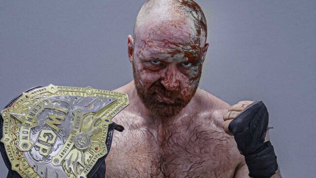 Jon Moxley conquista o IWGP World Heavyweight Championship