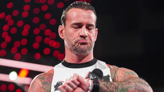 Grandes novidades sobre o retorno de CM Punk aos ringues da WWE