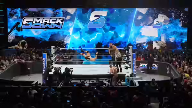 Major Star Injured During Botched Spot on WWE SmackDown