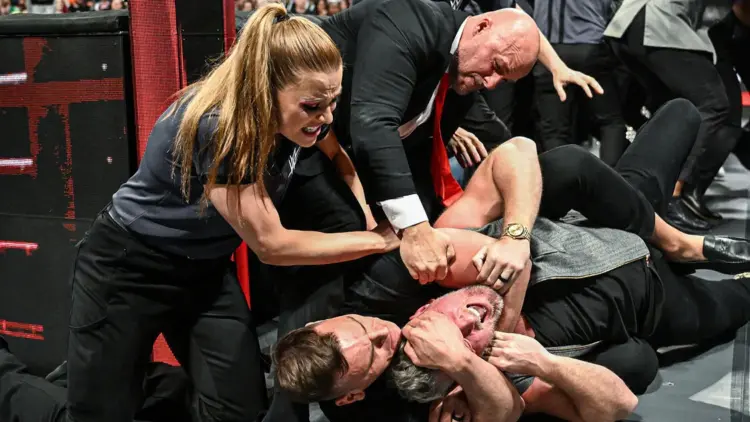 WWE to Punish Former World Heavyweight Champion After Chaos on RAW