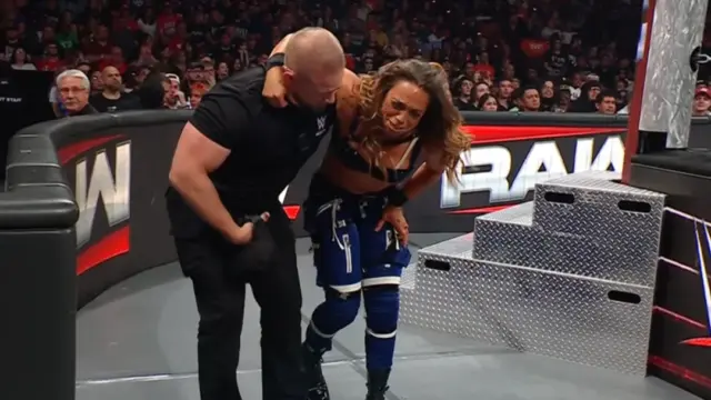 Zoey Stark Suffers Legit Injury During WWE RAW; Watch The Exact Moment Of The Injury