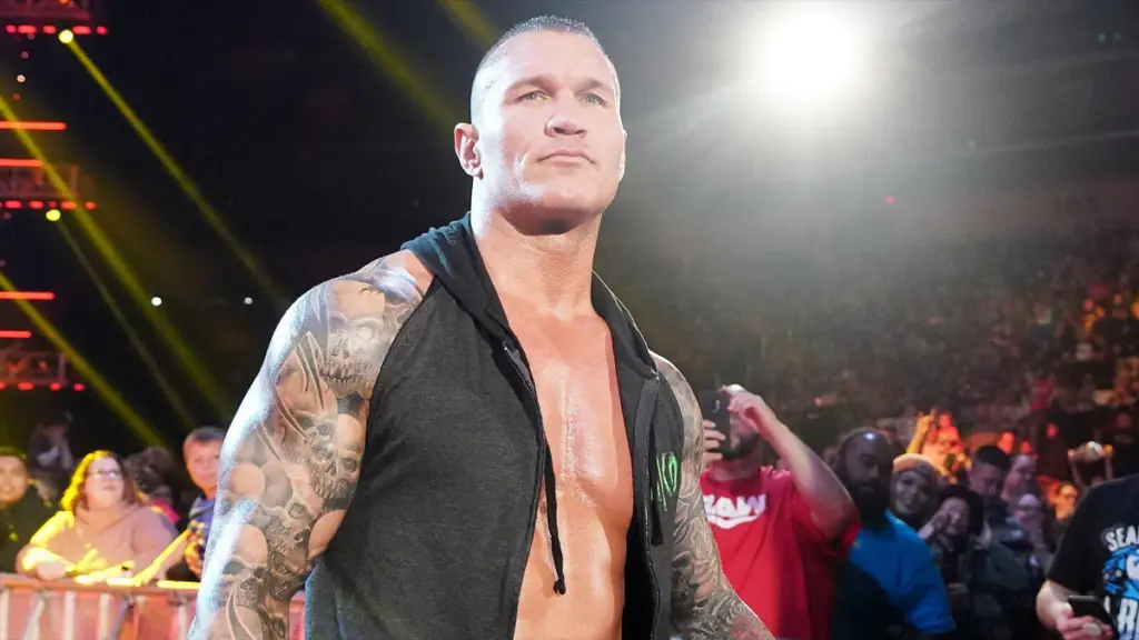 Randy Orton Mocks Rumors About Back Injury