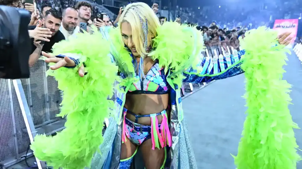 Giulia Gets Emotional After Italian Crowd’s Reception on WWE RAW