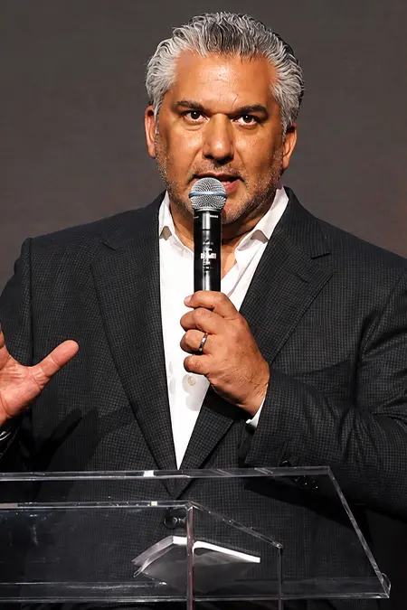 Nick Khan