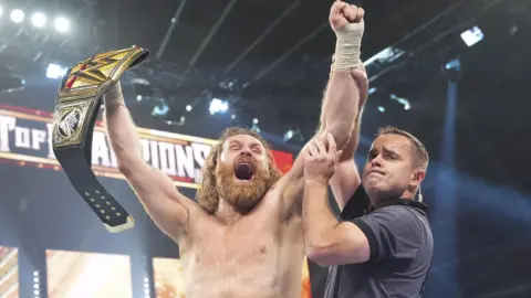 8 Possible Directions for Sami Zayn as Undisputed WWE Champion