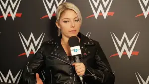 Alexa Bliss Warns Tom Brady About Possible WWE Match