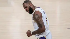 TNA Invites LeBron James to Appear on This Week’s Impact
