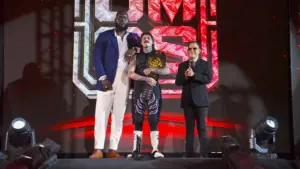 Dominik Mysterio Turns on El Grande Americano in AAA Verano de Escándalo Main Event