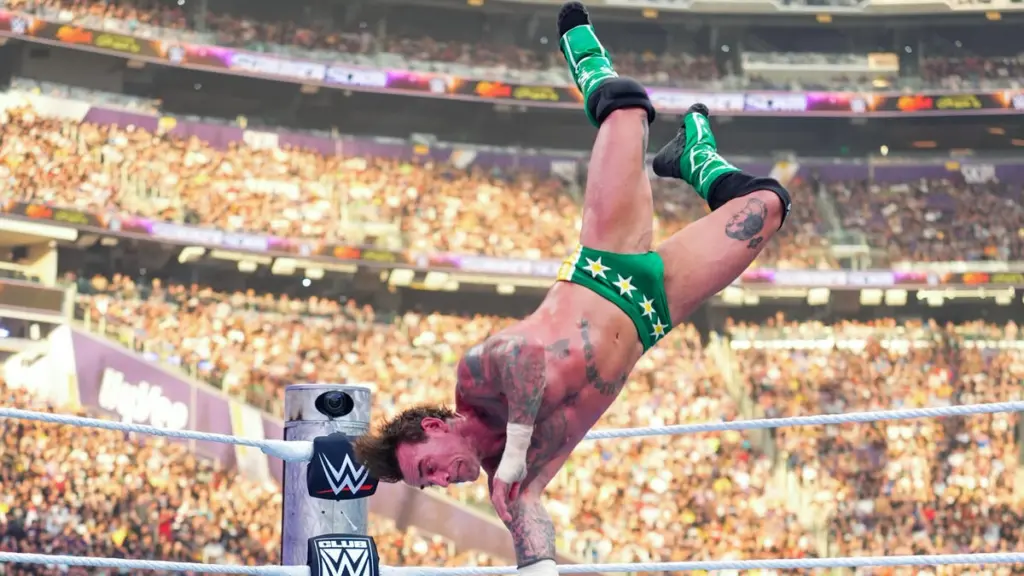 CM Punk Reveals He Paid Tribute to Wrestling Legend at WWE SummerSlam