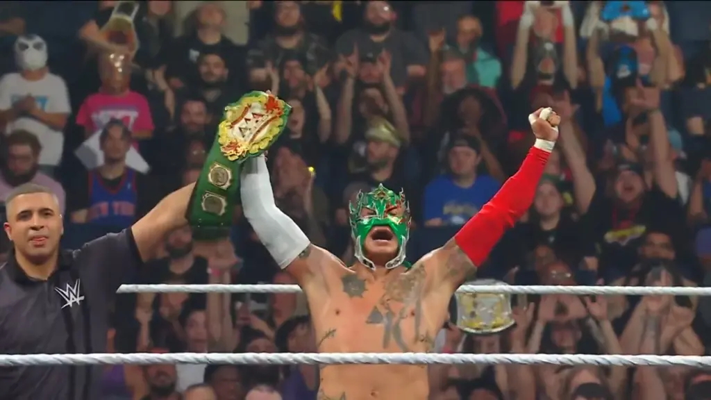 Rey Fénix Advances in World Heavyweight Championship #1 Contender’s Tournament