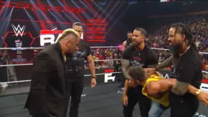 Solo Sikoa Refuses to Rejoin The Bloodline, Attacks Roman Reigns on WWE RAW