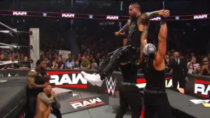 Royce Keys Returns on WWE RAW With OTM, Lays Out The Bloodline, Solo Sikoa and LA Knight