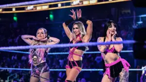 WWE Suffers Big Production Botch During Entrance at Sunday Night’s Main Event