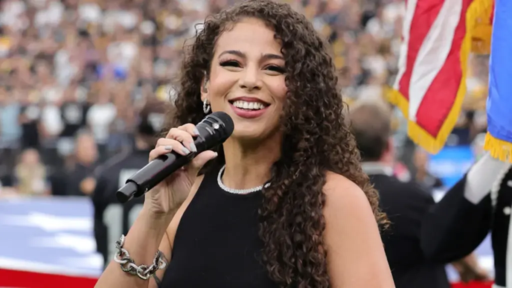 Samantha Irvin Accused of Hypocrisy After Denying She Wanted a Post-WWE Music Career