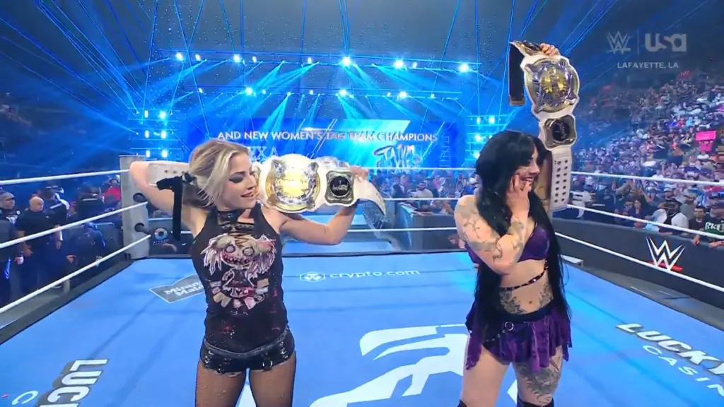 Alexa Bliss and Tatum Paxley Win WWE Women’s Tag Team Titles on SmackDown